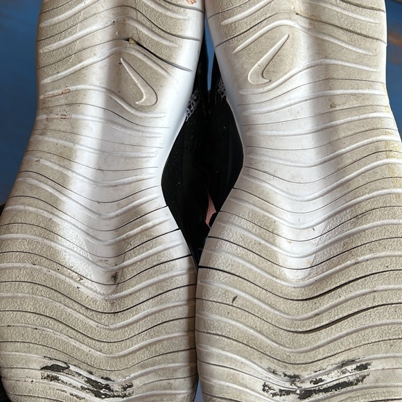 Nike Running Flex shoes size 5 - Picture 3 of 3